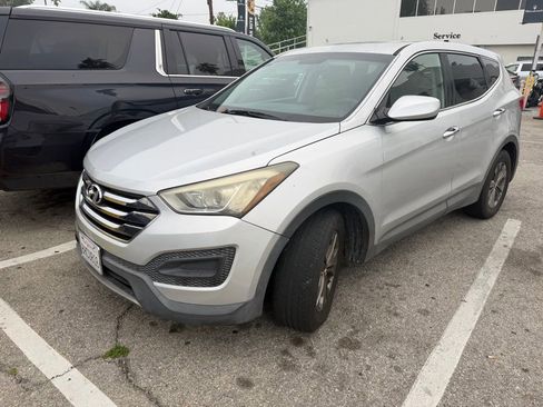 Used 2014 Hyundai Santa Fe Sport image 3