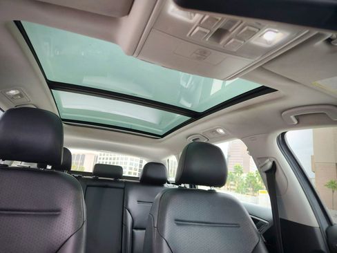 Used 2017 Volkswagen Golf Alltrack SE image 34