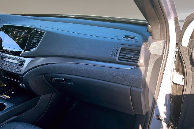 Used 2024 Honda Passport EX-L image 24