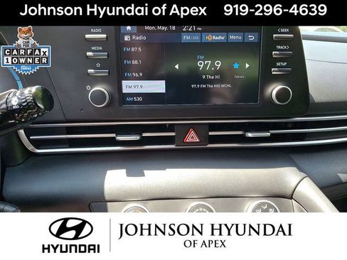Certified 2024 Hyundai Elantra SE FWD image 21