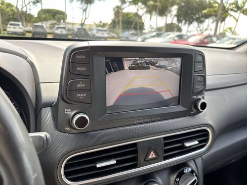 Used 2019 Hyundai Kona SEL FWD image 49