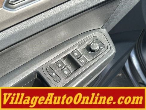 Used 2019 Volkswagen Atlas SE AWD/4WD image 12
