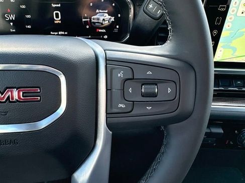 New 2026 GMC Sierra 1500 Elevation image 25