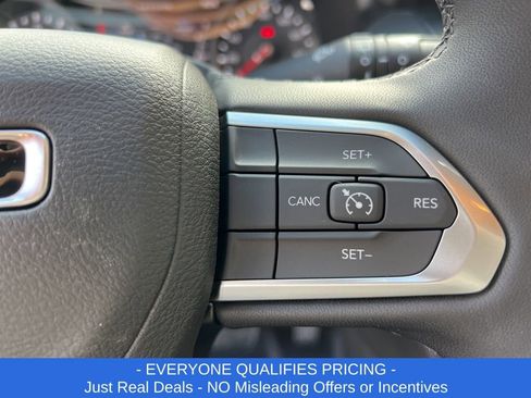 New 2026 Jeep Compass Latitude image 14