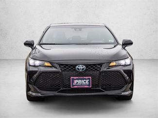 Used 2019 Toyota Avalon XSE w/ All Weather Liner Package video 2