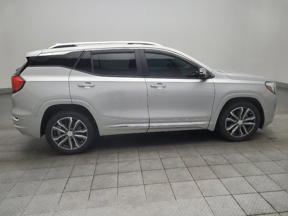 Used 2018 GMC Terrain Denali w/ Advanced Safety Package FWD image 10