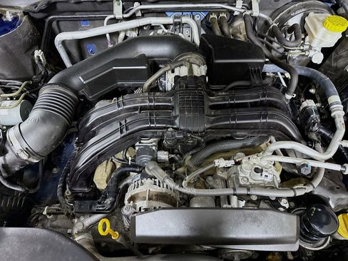 Used 2020 Subaru Outback Premium image 33