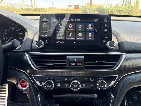 Used 2018 Honda Accord Sport image 23