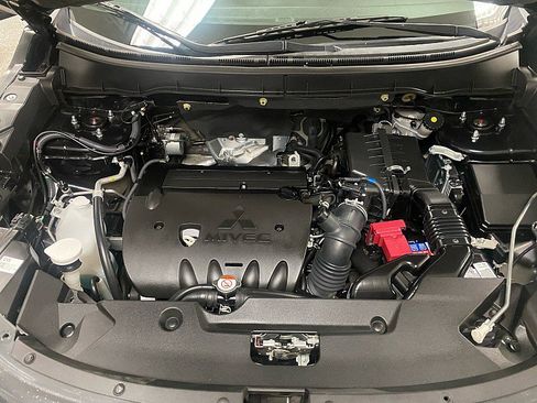 Used 2020 Mitsubishi Outlander Sport ES image 15