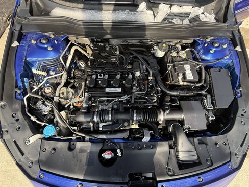 Used 2018 Honda Accord Sport image 19