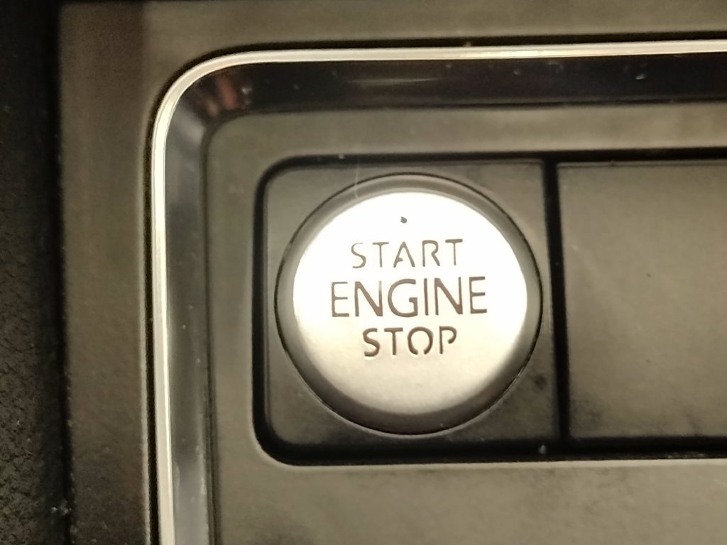 Used 2017 Volkswagen Jetta SE FWD image 34