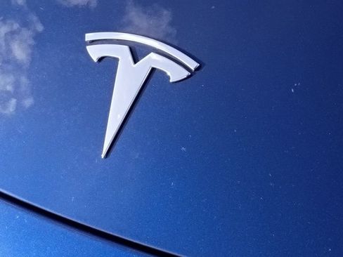 Used 2022 Tesla Model 3 Long Range AWD/4WD image 13