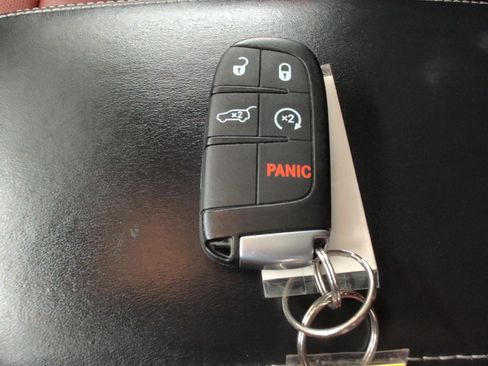 Used 2023 Dodge Durango SRT AWD/4WD image 30
