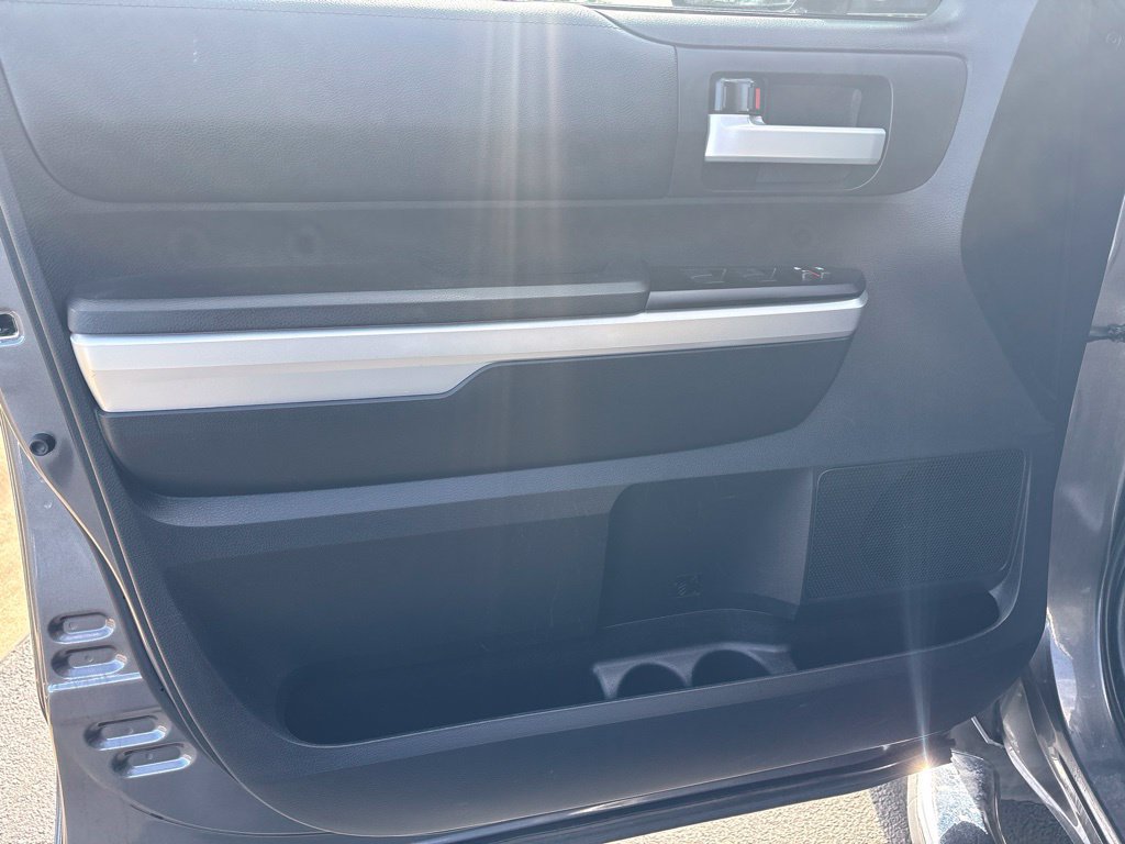 Used 2014 Toyota Tundra SR5 RWD image 11
