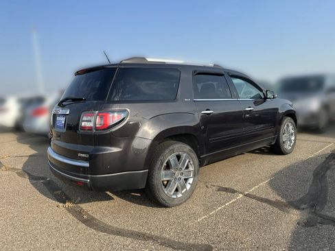 Used 2017 GMC Acadia Limited SLT AWD/4WD image 3