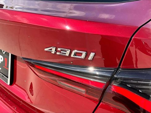 Used 2026 BMW 430i w/ Premium Package RWD image 9
