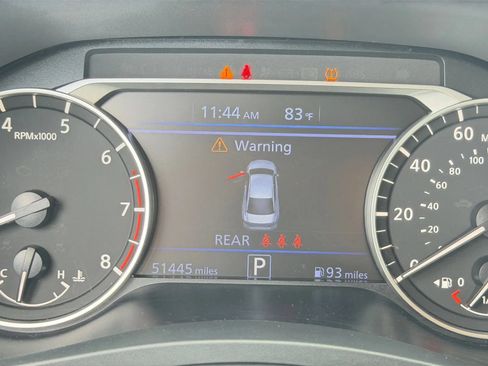 Used 2023 Nissan Altima 2.5 SR FWD image 24