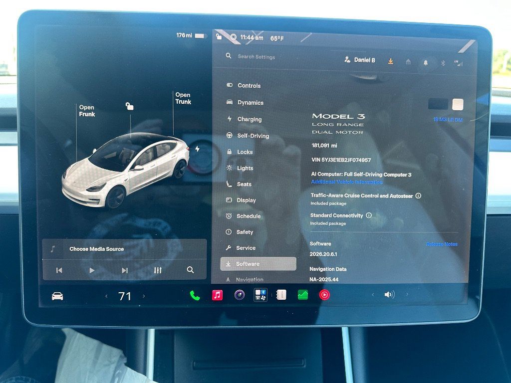 Used 2018 Tesla Model 3 Long Range AWD/4WD image 6
