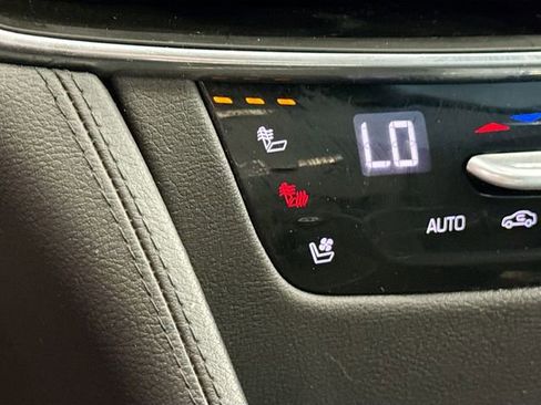 Used 2017 Cadillac CT6 Luxury AWD/4WD image 22