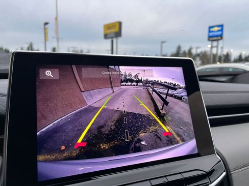 Used 2025 Jeep Compass Limited image 24