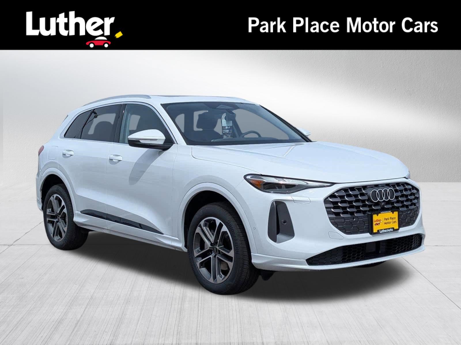 Used 2026 Audi Q5 Premium w/ Convenience Package AWD/4WD image 1