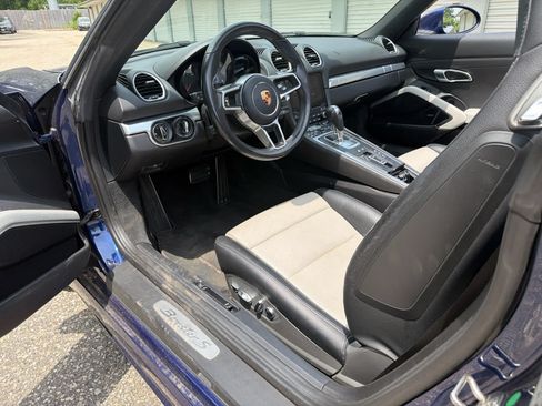 Certified 2020 Porsche 718 Boxster S RWD image 9