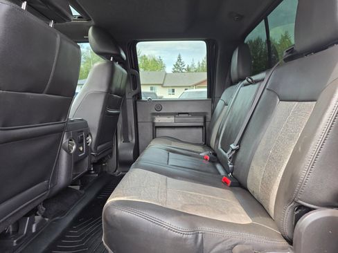 Used 2011 Ford F250 Lariat w/ FX4 4X4 Off-Road Pkg image 24