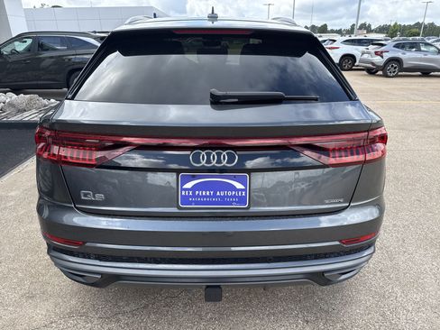 Used 2021 Audi Q8 Prestige image 5
