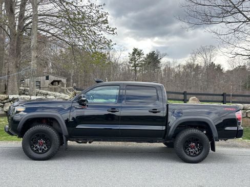 Used 2019 Toyota Tacoma TRD Pro w/ Desert Air Intake Package AWD/4WD image 13