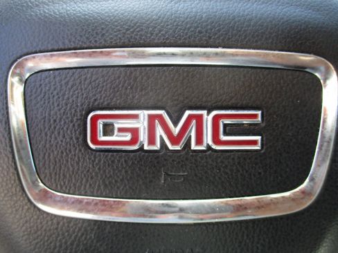 Used 2018 GMC Canyon SLE AWD/4WD image 26