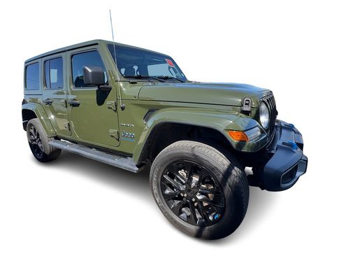 Used 2023 Jeep Wrangler Unlimited Sahara w/ Cold Weather Group AWD/4WD image 25