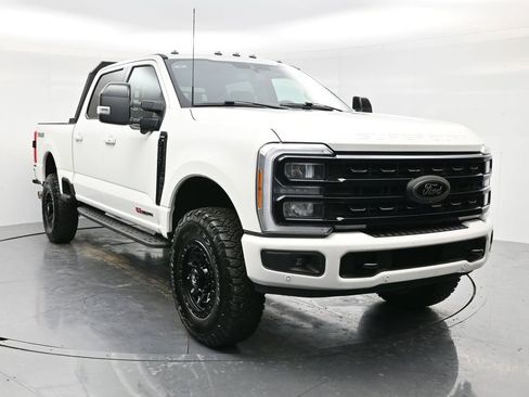 Used 2023 Ford F350 Lariat w/ Lariat Ultimate Package image 1
