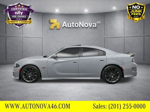 Used 2020 Dodge Charger Scat Pack w/ Plus Group image 3