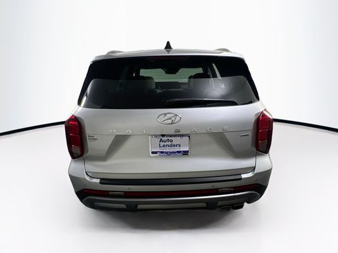 Used 2023 Hyundai Palisade SEL w/ Cargo Package AWD/4WD image 6