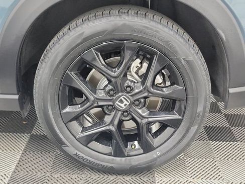 Certified 2025 Honda HR-V Sport image 10