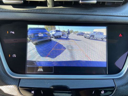 Used 2025 Cadillac XT5 Premium Luxury image 12