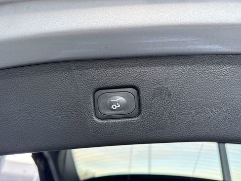 Certified 2023 Ford Edge SEL w/ Convenience Package image 38