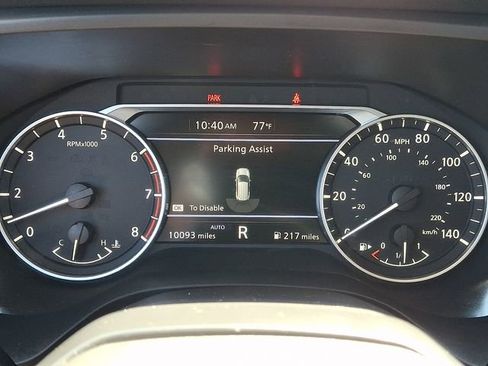 Used 2025 Nissan Rogue SV AWD/4WD image 19