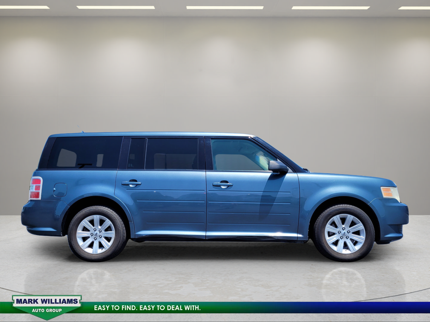 Used 2010 Ford Flex SE FWD image 2