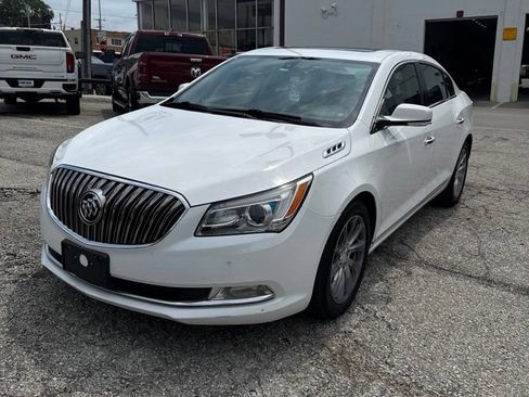 Used 2016 Buick LaCrosse Leather FWD image 2