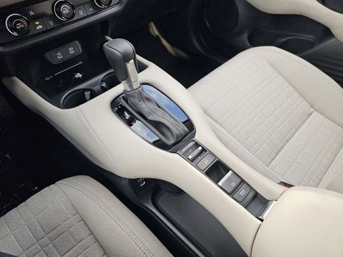 New 2026 Honda HR-V LX image 29