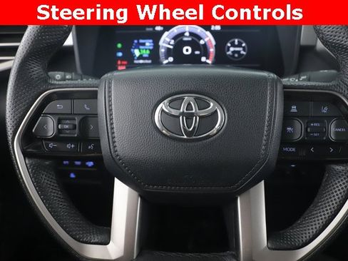 Used 2024 Toyota Tundra Limited image 22
