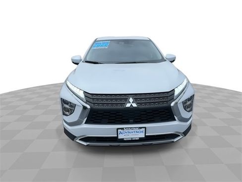 Used 2022 Mitsubishi Eclipse Cross SE image 3