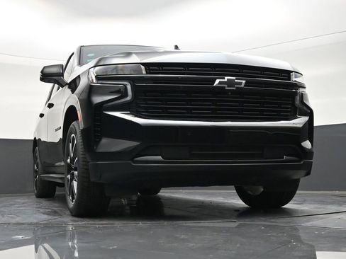 Used 2024 Chevrolet Suburban RST w/ Luxury Package image 26