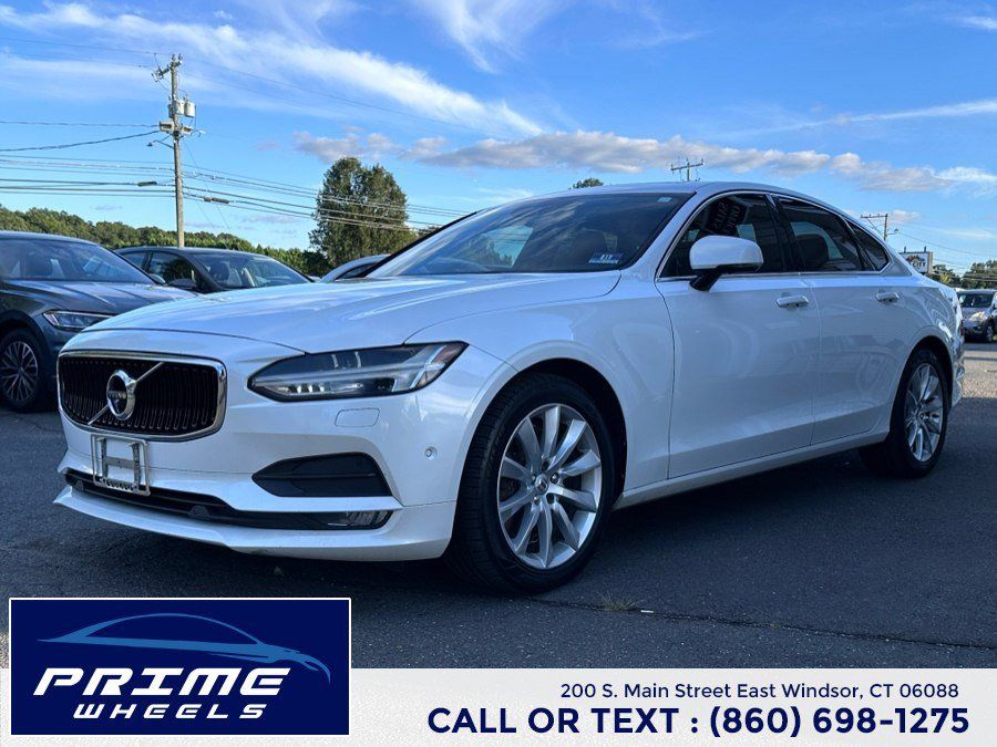 Used 2017 Volvo S90 T6 Momentum w/ Vision Package AWD/4WD image 3