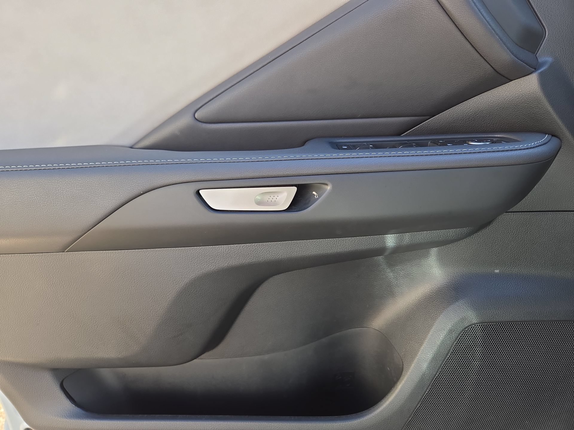 Used 2024 Lexus TX 350 FWD w/ Captains Chair Package image 15
