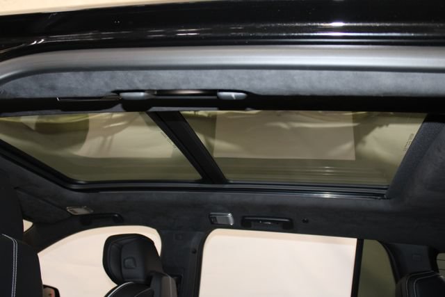 Certified 2026 Cadillac Vistiq Sport w/ LPO, Floor Liner Package AWD/4WD image 13