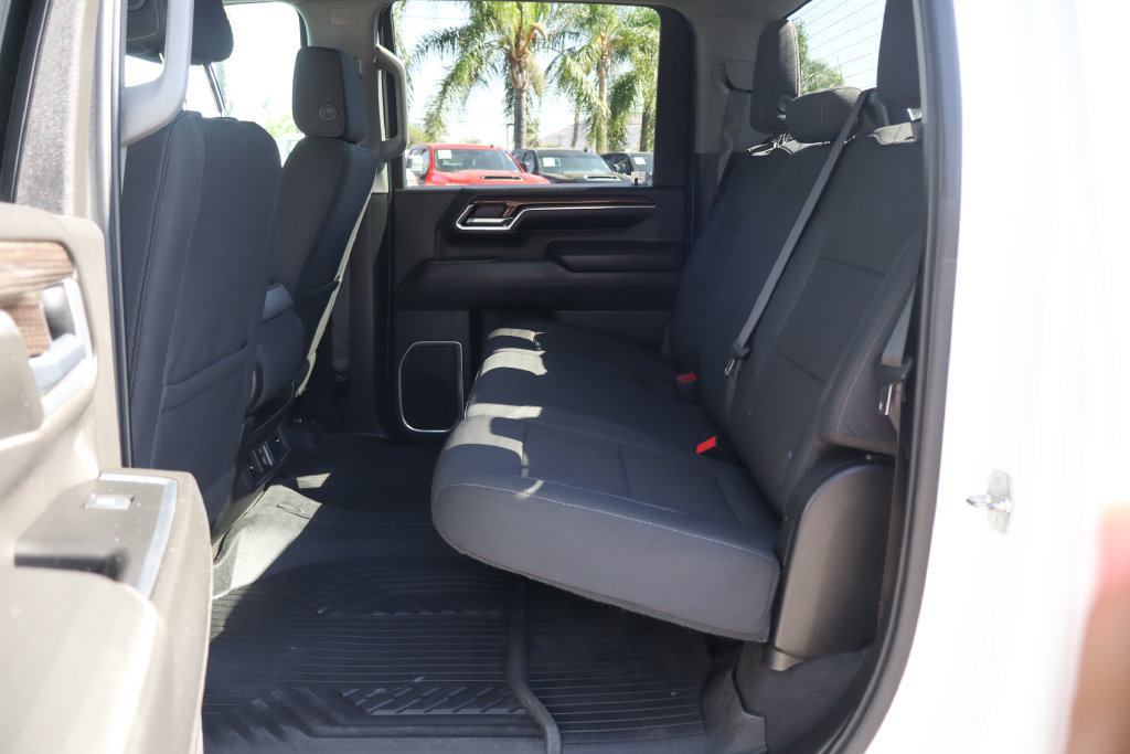 Used 2024 Chevrolet Silverado 2500 LT w/ All Star Edition AWD/4WD image 42