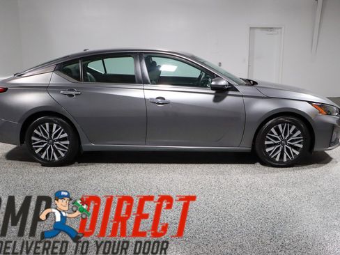 Used 2023 Nissan Altima 2.5 SV image 6