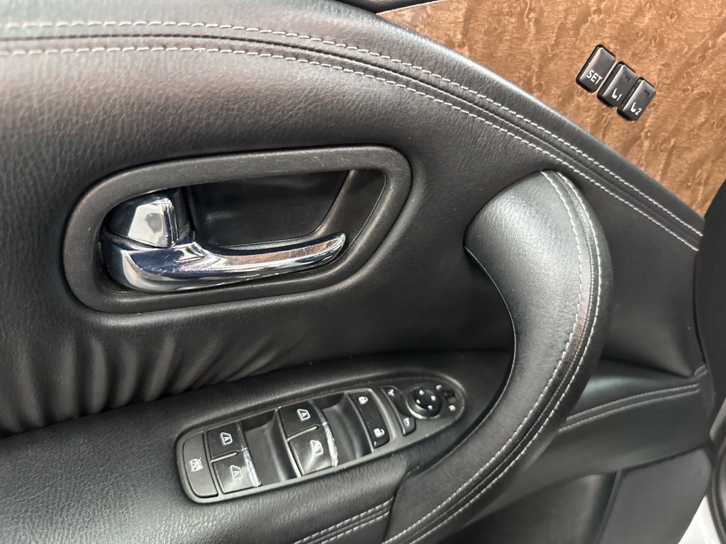 Used 2017 INFINITI QX80 4WD image 17